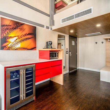 Century Park Hotel La (Adults Only) Лос Анджелис Екстериор снимка