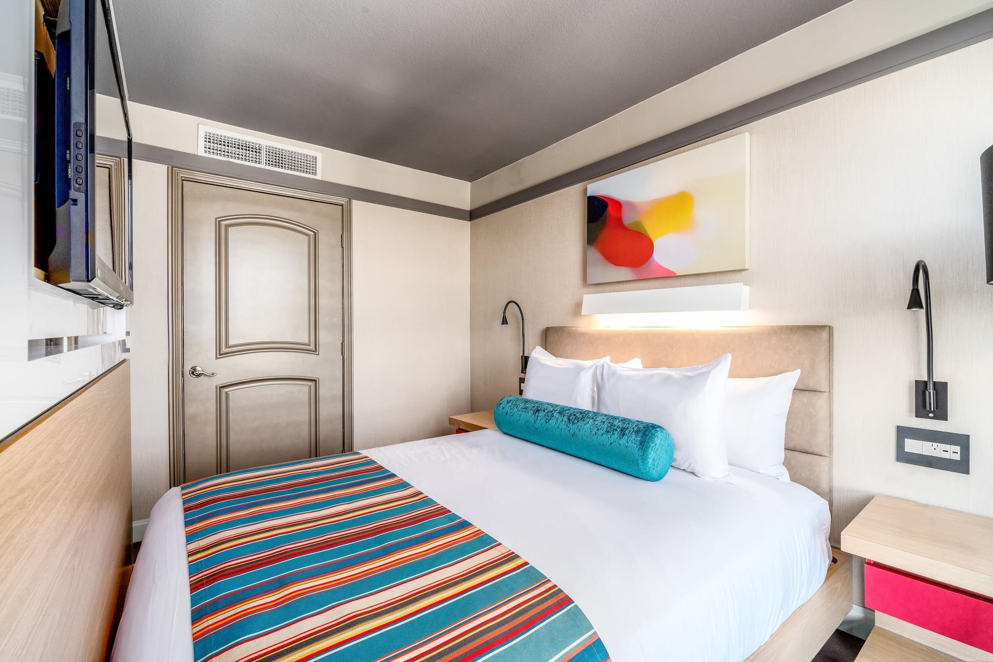 Century Park Hotel La (Adults Only) Лос Анджелис Екстериор снимка